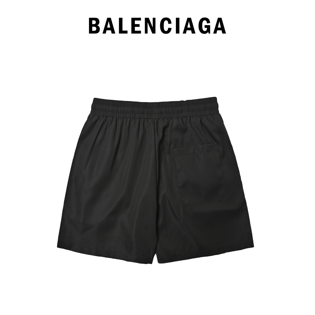 巴黎世家 锁扣沙滩短裤