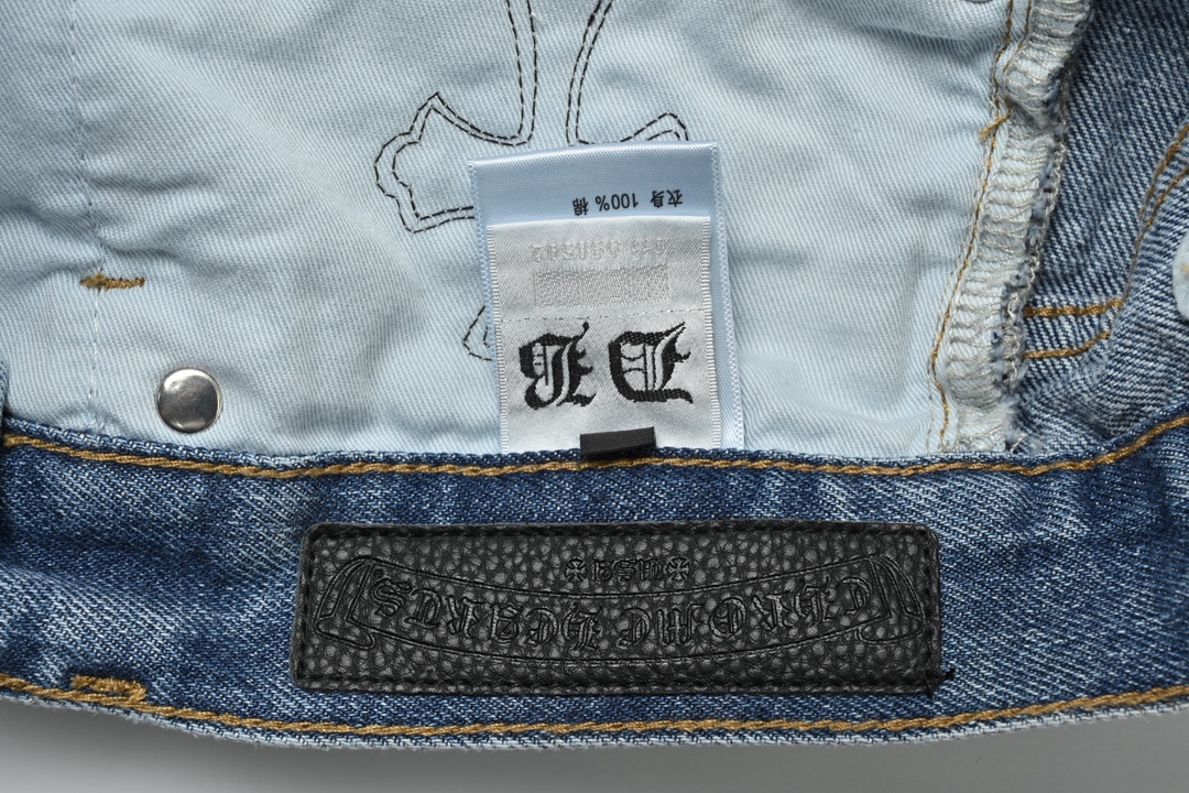 Chrome heart 克罗心 黑白拼皮牛仔裤-Chinese UA Cheap High Quatity Brand Clothes Bags handbags Sneakers wholesale wholesaler seller from China Factory suppliers Fashion Clothing Shoes best Quality Beautiful Price Chrome heart 克罗心 黑白拼皮牛仔裤