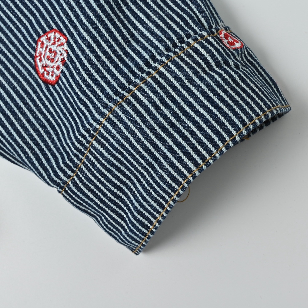 LOUIS VUITTON LV 联名款樱花刺绣竖条纹套装牛仔外套-Chinese UA Cheap High Quatity Brand Clothes Bags handbags Sneakers wholesale wholesaler seller from China Factory suppliers Fashion Clothing Shoes best Quality Beautiful Price LOUIS VUITTON LV 联名款樱花刺绣竖条纹套装牛仔外套