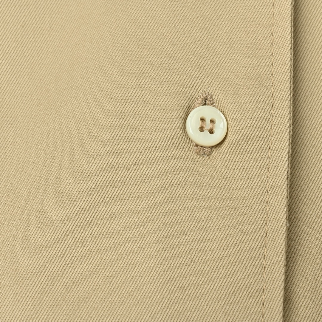 MiuMiu 卡其色刺绣夹克外套 定制定染双梭幻纹材质料以及棉韵天丝素纹里衬布-Chinese UA Cheap High Quatity Brand Clothes Bags handbags Sneakers wholesale wholesaler seller from China Factory suppliers Fashion Clothing Shoes best Quality Beautiful Price MiuMiu 卡其色刺绣夹克外套 定制定染双梭幻纹材质料以及棉韵天丝素纹里衬布