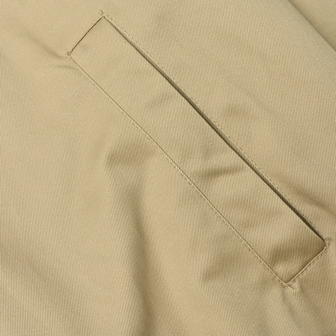 MiuMiu 卡其色刺绣夹克外套 定制定染双梭幻纹材质料以及棉韵天丝素纹里衬布-Chinese UA Cheap High Quatity Brand Clothes Bags handbags Sneakers wholesale wholesaler seller from China Factory suppliers Fashion Clothing Shoes best Quality Beautiful Price MiuMiu 卡其色刺绣夹克外套 定制定染双梭幻纹材质料以及棉韵天丝素纹里衬布