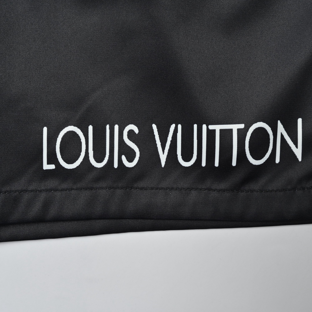 LOUIS VUITTON/路易威登 沙滩短裤-Chinese UA Cheap High Quatity Brand Clothes Bags handbags Sneakers wholesale wholesaler seller from China Factory suppliers Fashion Clothing Shoes best Quality Beautiful Price LOUIS VUITTON/路易威登 沙滩短裤