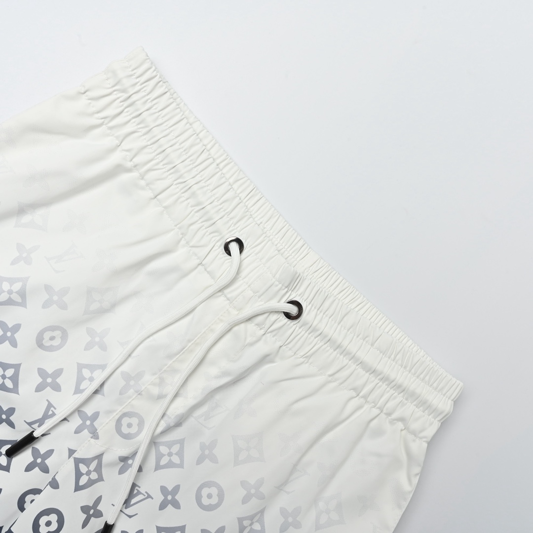 LOUIS VUITTON/路易威登 渐变沙滩短裤-Chinese UA Cheap High Quatity Brand Clothes Bags handbags Sneakers wholesale wholesaler seller from China Factory suppliers Fashion Clothing Shoes best Quality Beautiful Price LOUIS VUITTON/路易威登 渐变沙滩短裤