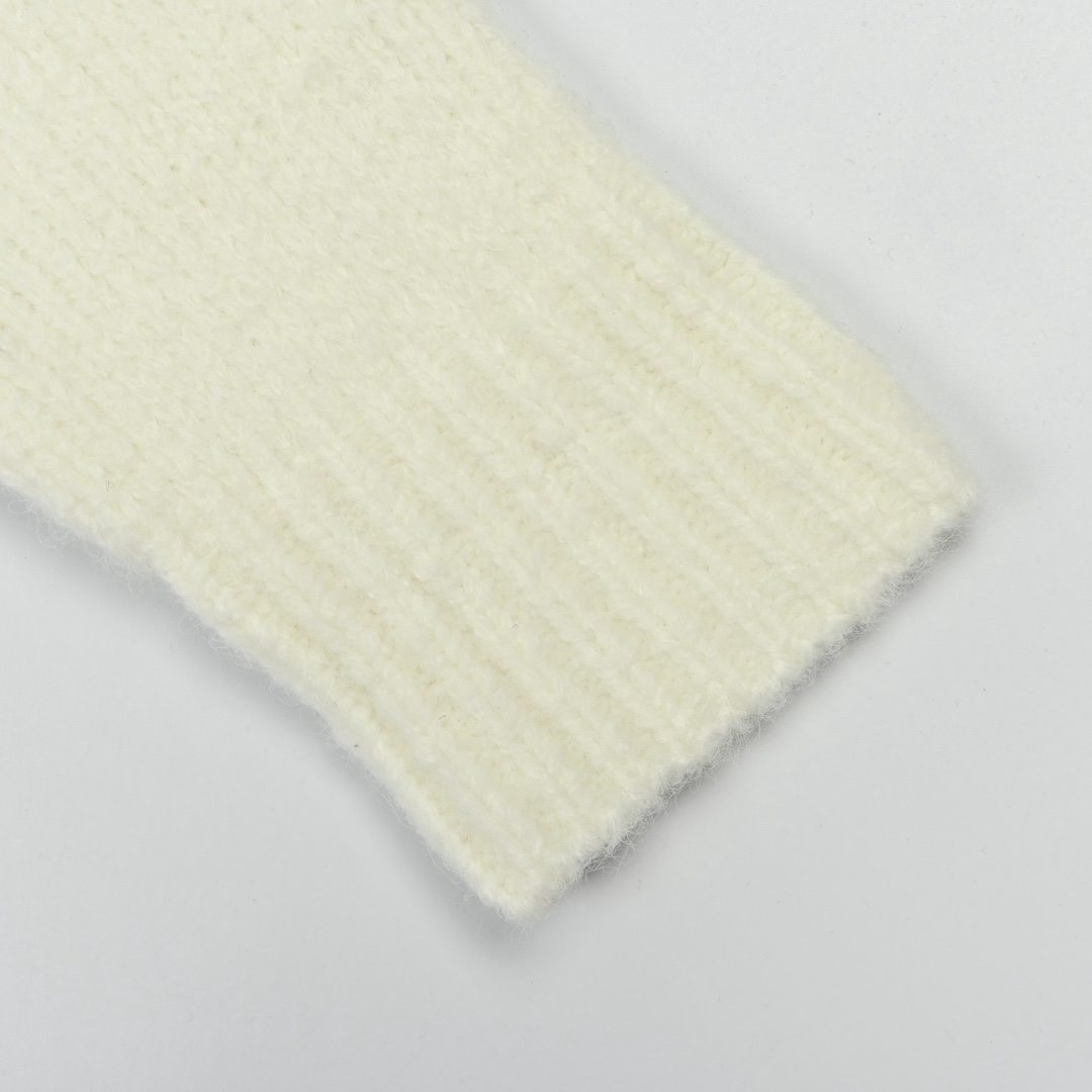 Louis Vuitton 路易威登 刺绣珍珠徽标针织毛衣-Chinese UA Cheap High Quatity Brand Clothes Bags handbags Sneakers wholesale wholesaler seller from China Factory suppliers Fashion Clothing Shoes best Quality Beautiful Price Louis Vuitton 路易威登 刺绣珍珠徽标针织毛衣