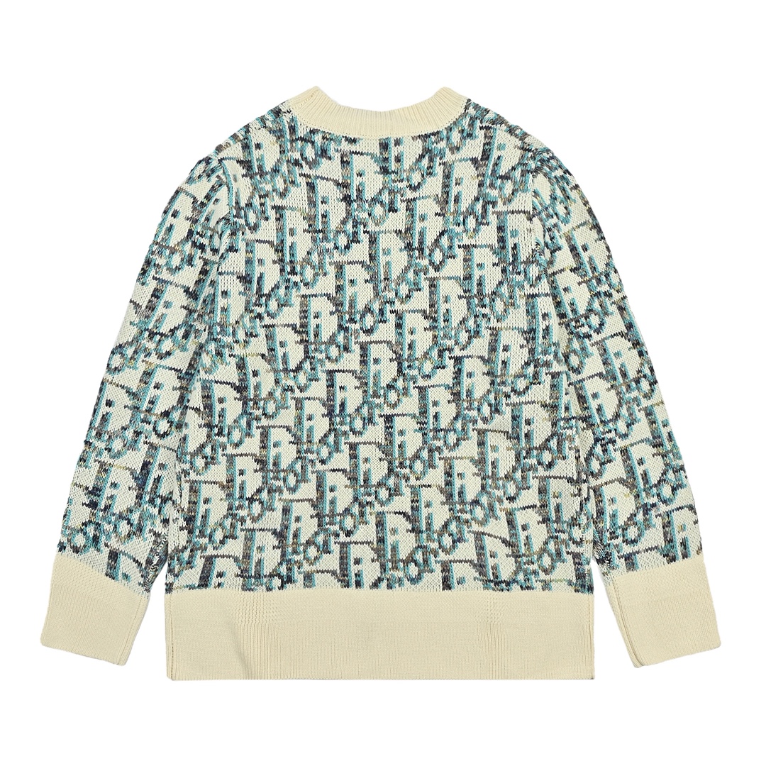 Dior 迪奥 25ss 满印提花圆领毛衣 国专14 000购入ZP操作 纱线采用定染米色 蓝色 棕色 黄色纱线 100%羊毛纱线加捻成股 进口7针提花工艺纱线清晰有度有纹理 表层有明显的羊毛纤维 特殊无下摆设计 配合马卡龙色系上身完美 满身提花 每一个字母都是对位的 区别市面错误版本。 003 尺码s-l-Chinese UA Cheap High Quatity Brand Clothes Bags handbags Sneakers wholesale wholesaler seller from China Factory suppliers Fashion Clothing Shoes best Quality Beautiful Price Dior 迪奥 25ss 满印提花圆领毛衣 国专14 000购入ZP操作 纱线采用定染米色 蓝色 棕色 黄色纱线 100%羊毛纱线加捻成股 进口7针提花工艺纱线清晰有度有纹理 表层有明显的羊毛纤维 特殊无下摆设计 配合马卡龙色系上身完美 满身提花 每一个字母都是对位的 区别市面错误版本。 003 尺码s-l