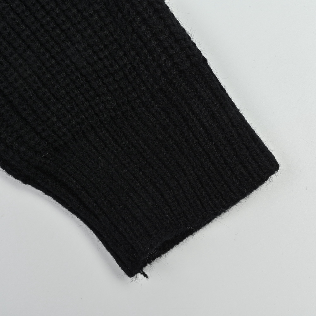 Celine 赛琳 凯旋门拉链毛衣外套-Chinese UA Cheap High Quatity Brand Clothes Bags handbags Sneakers wholesale wholesaler seller from China Factory suppliers Fashion Clothing Shoes best Quality Beautiful Price Celine 赛琳 凯旋门拉链毛衣外套