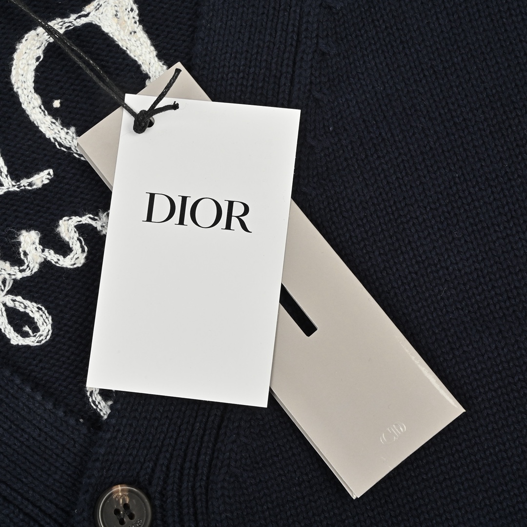 Dior 迪奥 刺绣棉质混纺纽扣开衫-Chinese UA Cheap High Quatity Brand Clothes Bags handbags Sneakers wholesale wholesaler seller from China Factory suppliers Fashion Clothing Shoes best Quality Beautiful Price Dior 迪奥 刺绣棉质混纺纽扣开衫