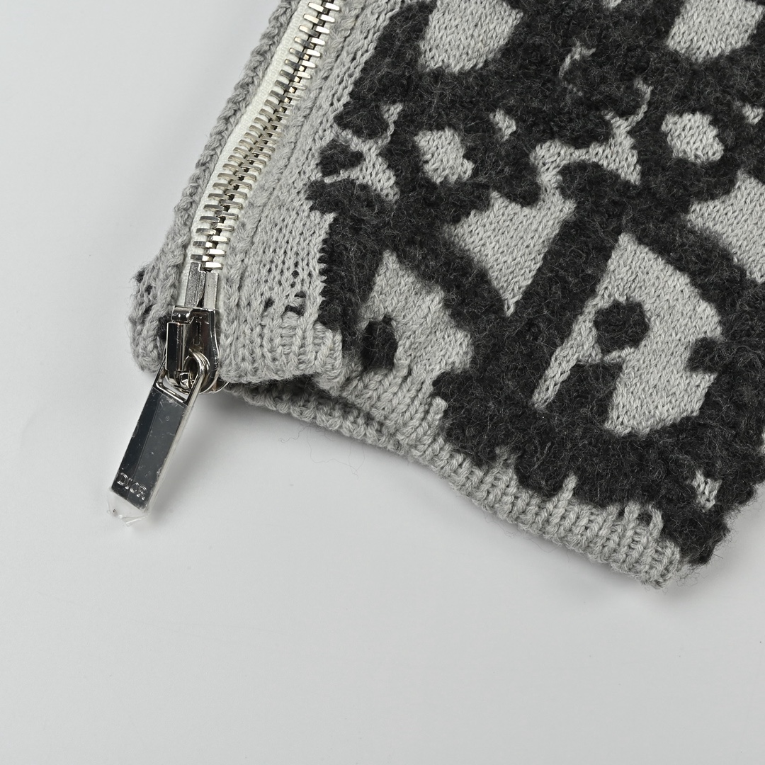 25新色毛衣 Dior 迪奥 CD25FW 毛巾绣提花圆领毛衣-Chinese UA Cheap High Quatity Brand Clothes Bags handbags Sneakers wholesale wholesaler seller from China Factory suppliers Fashion Clothing Shoes best Quality Beautiful Price 25新色毛衣 Dior 迪奥 CD25FW 毛巾绣提花圆领毛衣