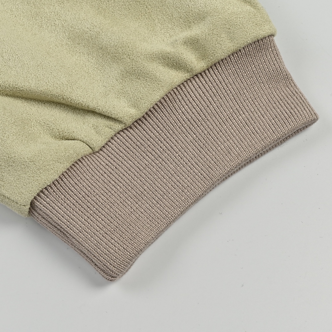 Prada 普拉达 立领麂皮夹克外套-Chinese UA Cheap High Quatity Brand Clothes Bags handbags Sneakers wholesale wholesaler seller from China Factory suppliers Fashion Clothing Shoes best Quality Beautiful Price Prada 普拉达 立领麂皮夹克外套