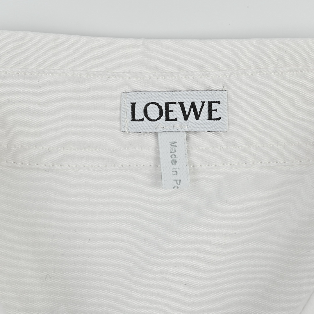 loewe 罗意威早秋新款胸前口袋刺绣logo衬衫-Chinese UA Cheap High Quatity Brand Clothes Bags handbags Sneakers wholesale wholesaler seller from China Factory suppliers Fashion Clothing Shoes best Quality Beautiful Price loewe 罗意威早秋新款胸前口袋刺绣logo衬衫