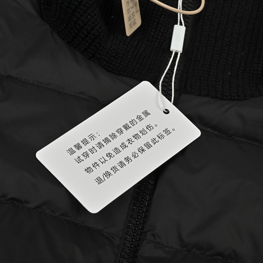 -----盟可睐 ----------女士羽绒服 羽绒针织外套 羽绒马甲奥莱-Chinese UA Cheap High Quatity Brand Clothes Bags handbags Sneakers wholesale wholesaler seller from China Factory suppliers Fashion Clothing Shoes best Quality Beautiful Price -----盟可睐 ----------女士羽绒服 羽绒针织外套 羽绒马甲奥莱