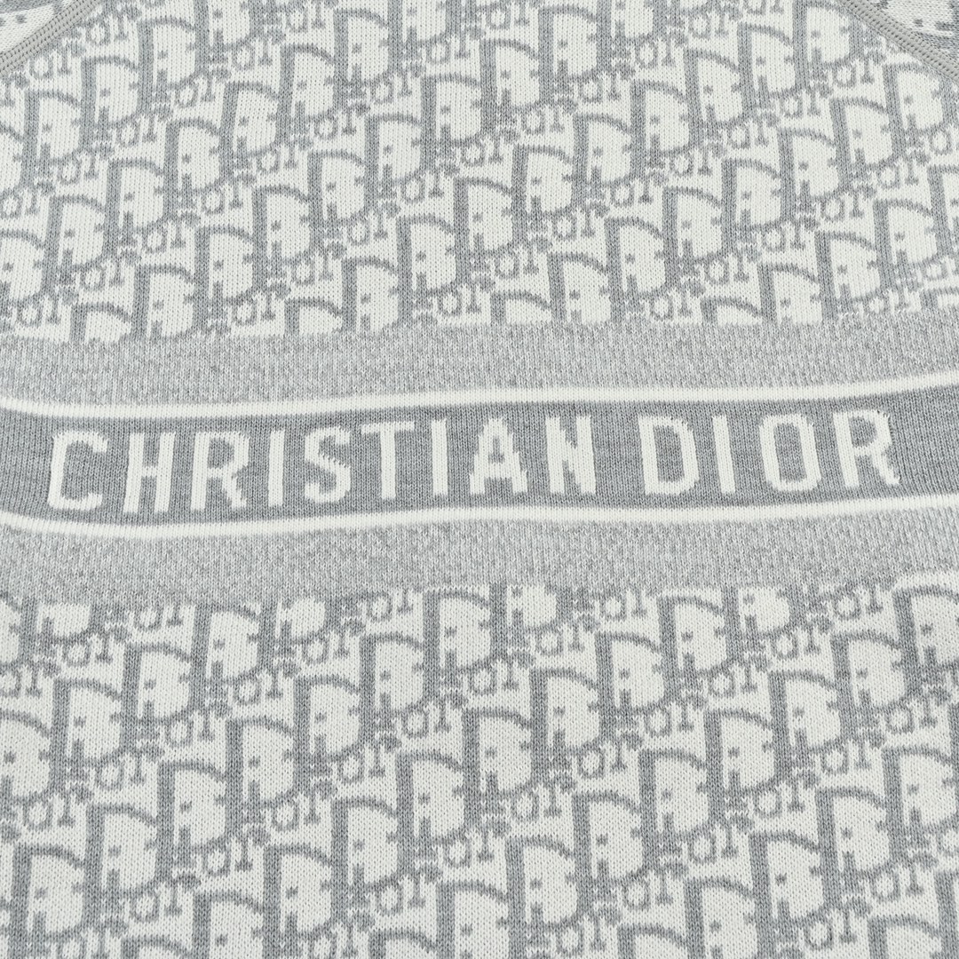 DIOR/迪奥 23FW OBLIQUE老花羊绒双面穿外套-莆田鞋,莆田鞋货源,高仿鞋,高仿鞋货源,安福档口,莆田高仿鞋,莆田鞋批发,高仿鞋批发,莆田高仿运动鞋,高仿运动鞋,莆田运动鞋 DIOR/迪奥 23FW OBLIQUE老花羊绒双面穿外套