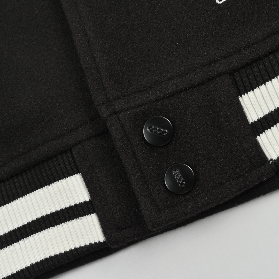 GOODBRAND Love is good经典珍珠标语拼色棒球服男女同款夹克外套-Chinese UA Cheap High Quatity Brand Clothes Bags handbags Sneakers wholesale wholesaler seller from China Factory suppliers Fashion Clothing Shoes best Quality Beautiful Price GOODBRAND Love is good经典珍珠标语拼色棒球服男女同款夹克外套