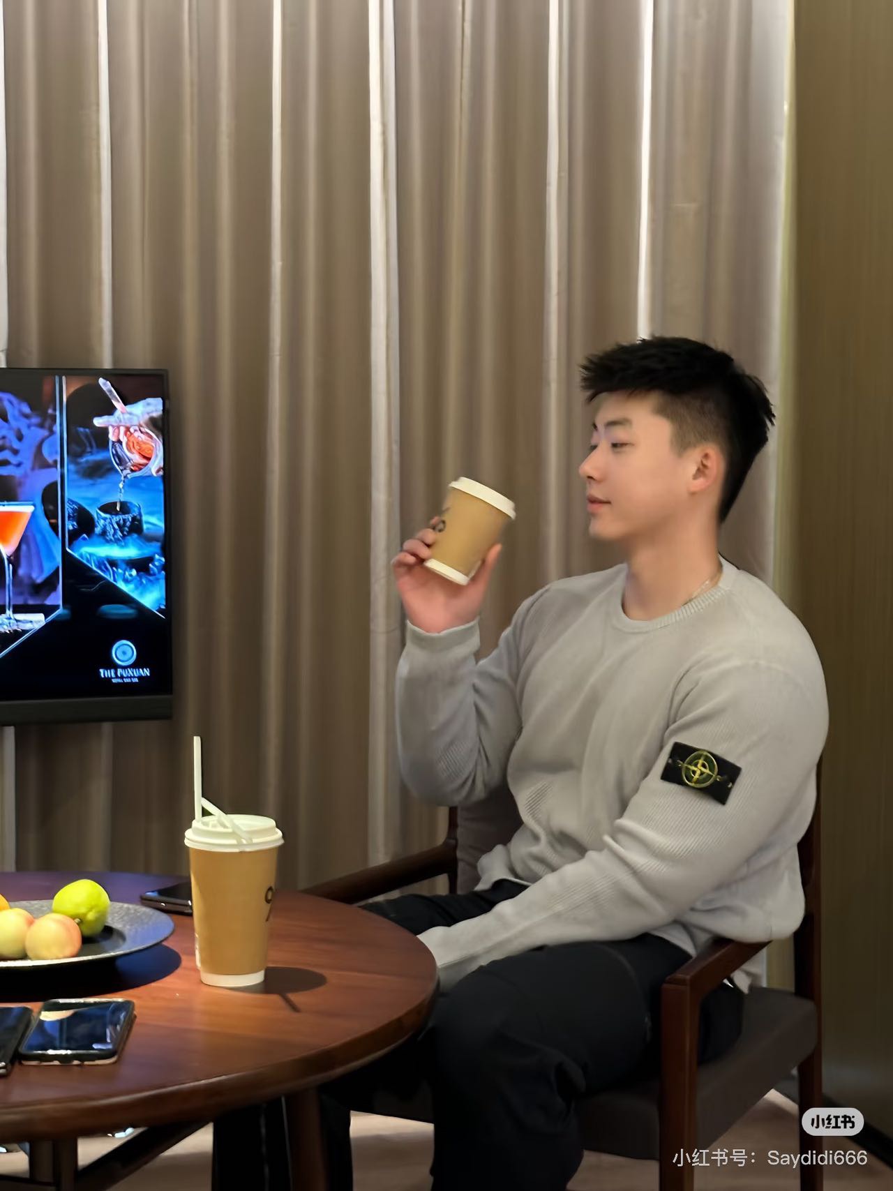 Stone Island 石头岛 经典袖标识圆领针织毛衣 上身效果#