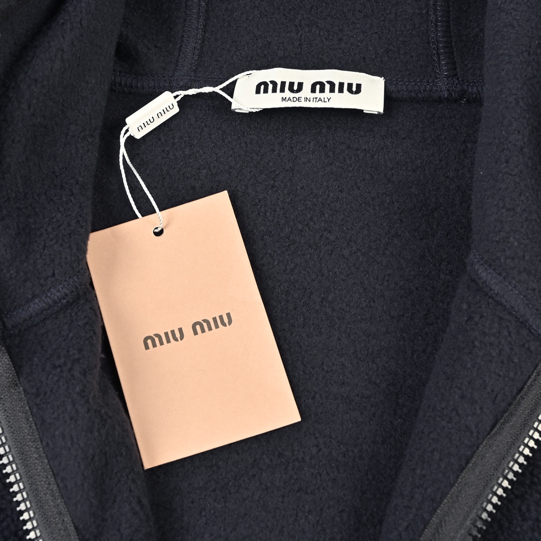 缪缪MiuMiu 摇粒绒男女连帽拉链外套