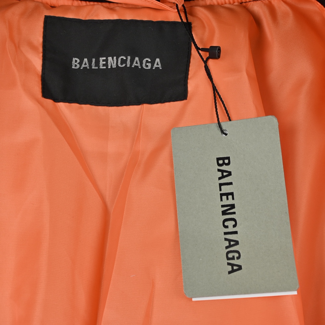 Balenciaga 巴黎世家 BLCG 23FW 粮食署飞行棉服夹克-莆田鞋,莆田鞋货源,高仿鞋,高仿鞋货源,安福档口,莆田高仿鞋,莆田鞋批发,高仿鞋批发,莆田高仿运动鞋,高仿运动鞋,莆田运动鞋 Balenciaga 巴黎世家 BLCG 23FW 粮食署飞行棉服夹克