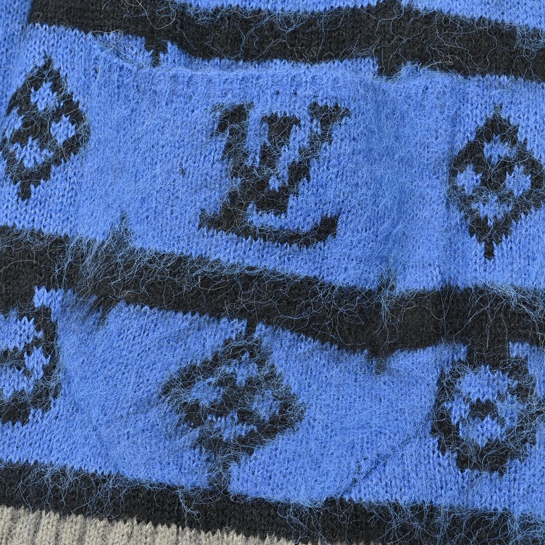 Louis Vuitton/路易威登 24Fw Monogram老花马海毛开衫毛衣-莆田鞋,莆田鞋货源,高仿鞋,高仿鞋货源,安福档口,莆田高仿鞋,莆田鞋批发,高仿鞋批发,莆田高仿运动鞋,高仿运动鞋,莆田运动鞋 Louis Vuitton/路易威登 24Fw Monogram老花马海毛开衫毛衣