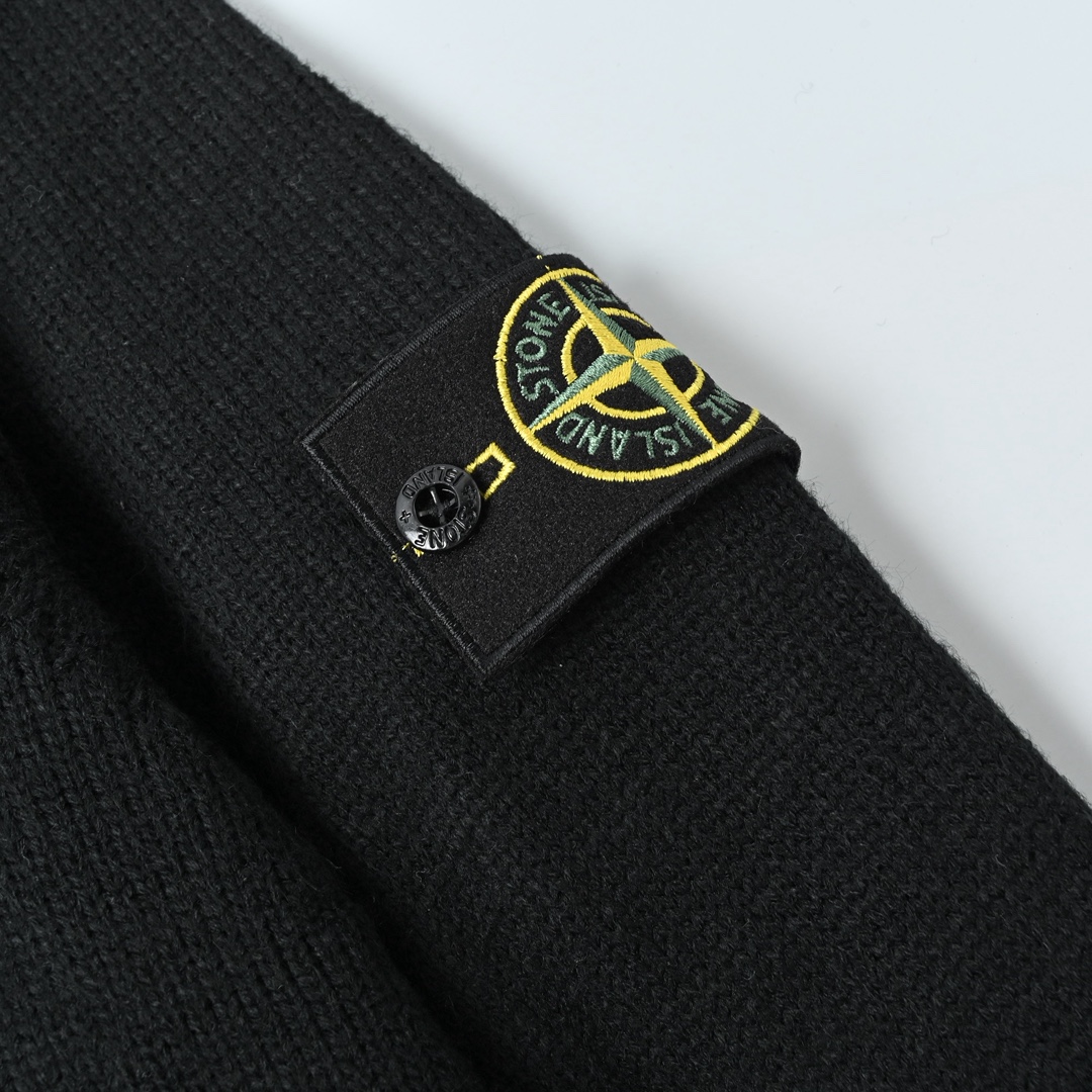 Stone island 石头岛 开衫毛衣