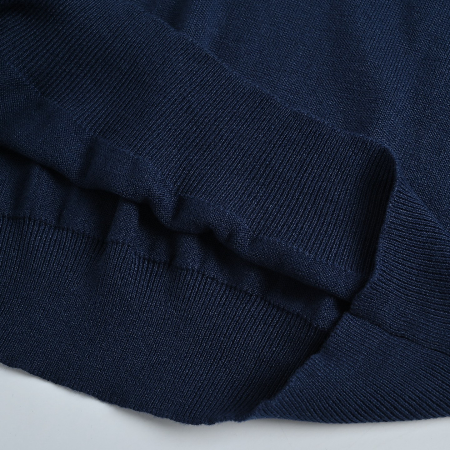 Louis Vuitton路易威登25SS 提花螺纹袖羊绒毛衣