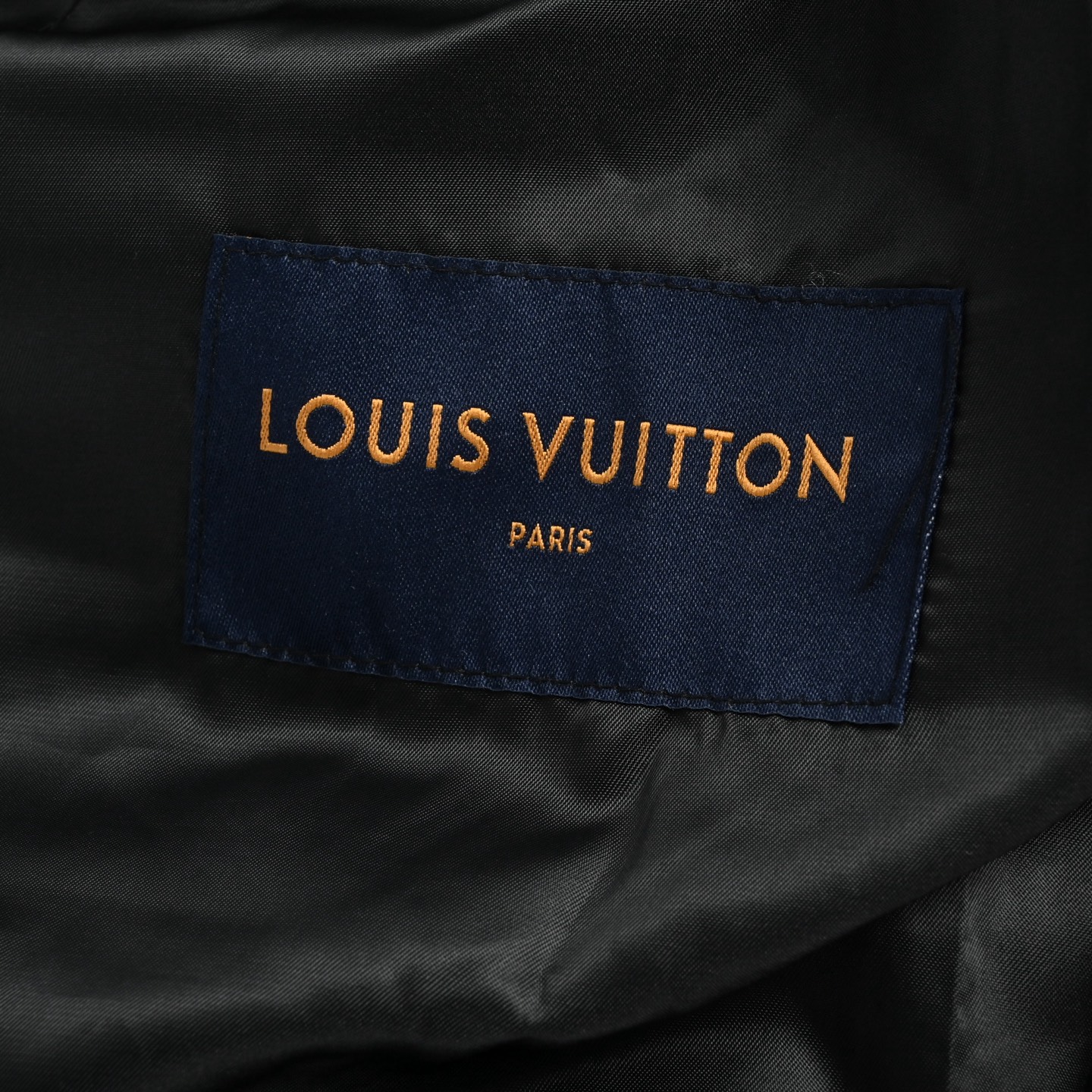 Louis Vuitton路易威登手缝标识科技棉羊毛拉链外套