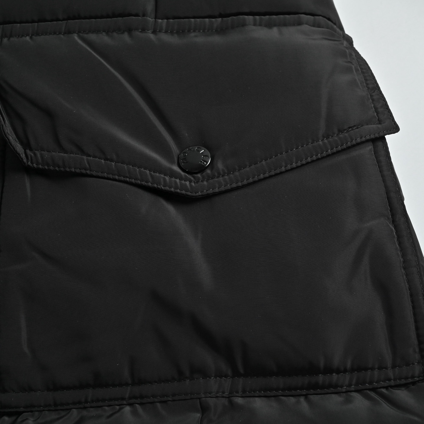 Moncler/蒙口 24ss Khloe杨幂明星同款长款哑光羽绒服