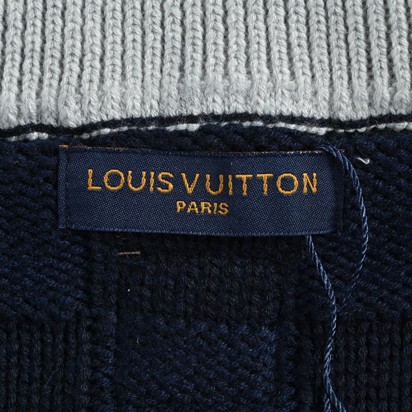 Louis Vuitton路易威登棋盘格羊毛拉链开衫