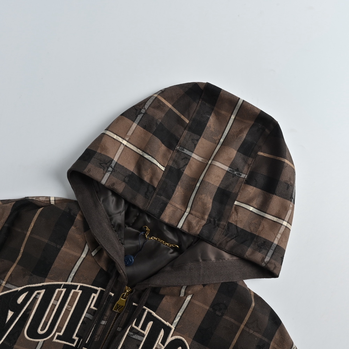 Louis Vuitton路易威登Monogram棕咖拉帽格纹连帽夹克外套
