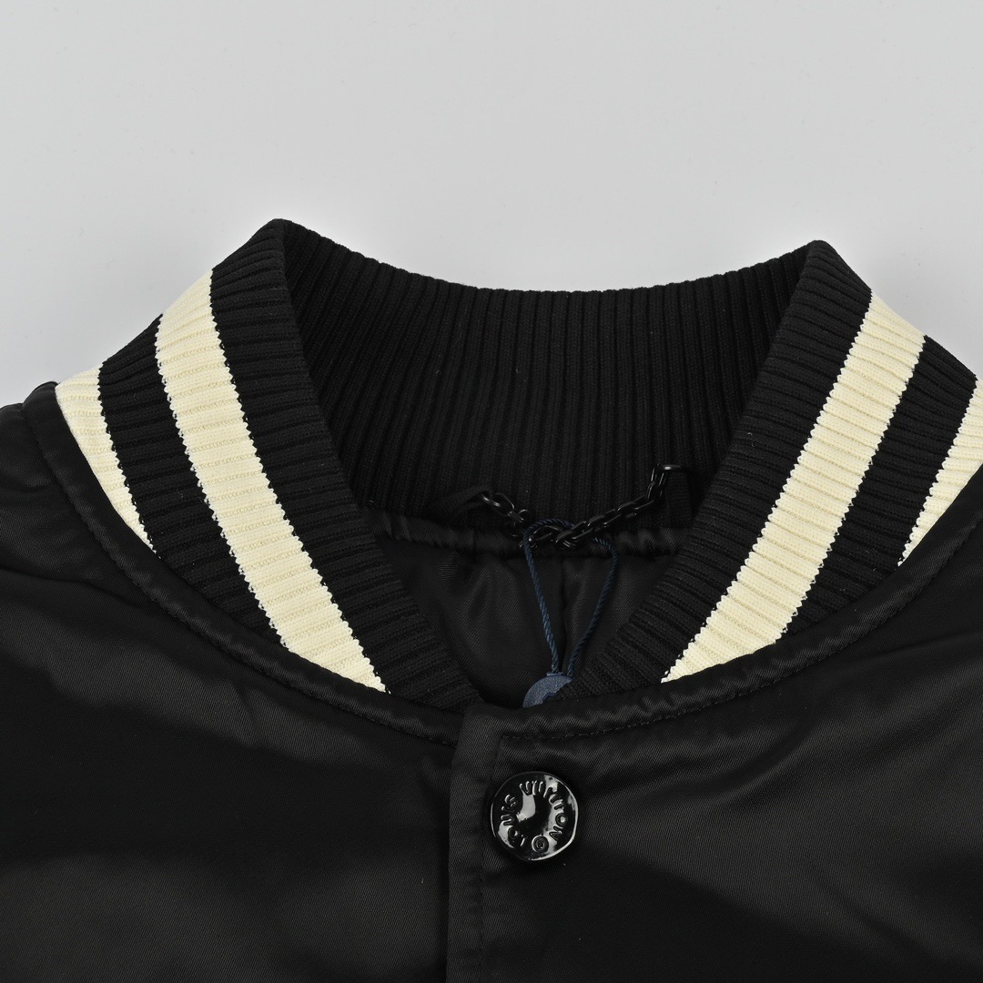 LouisVuitton/路易威登 24Fw 水钻袖章加棉棒球服外套