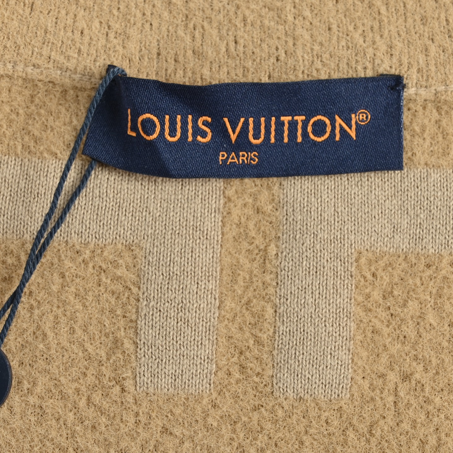 Louis Vuitton路易威登SS26早春针织提花拉链外套