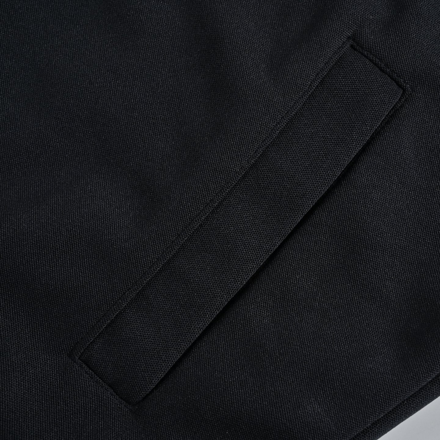 Gucci古驰 烫钻拉链高领外套-Chinese UA Cheap High Quatity Brand Clothes Bags handbags Sneakers wholesale wholesaler seller from China Factory suppliers Fashion Clothing Shoes best Quality Beautiful Price Gucci古驰 烫钻拉链高领外套