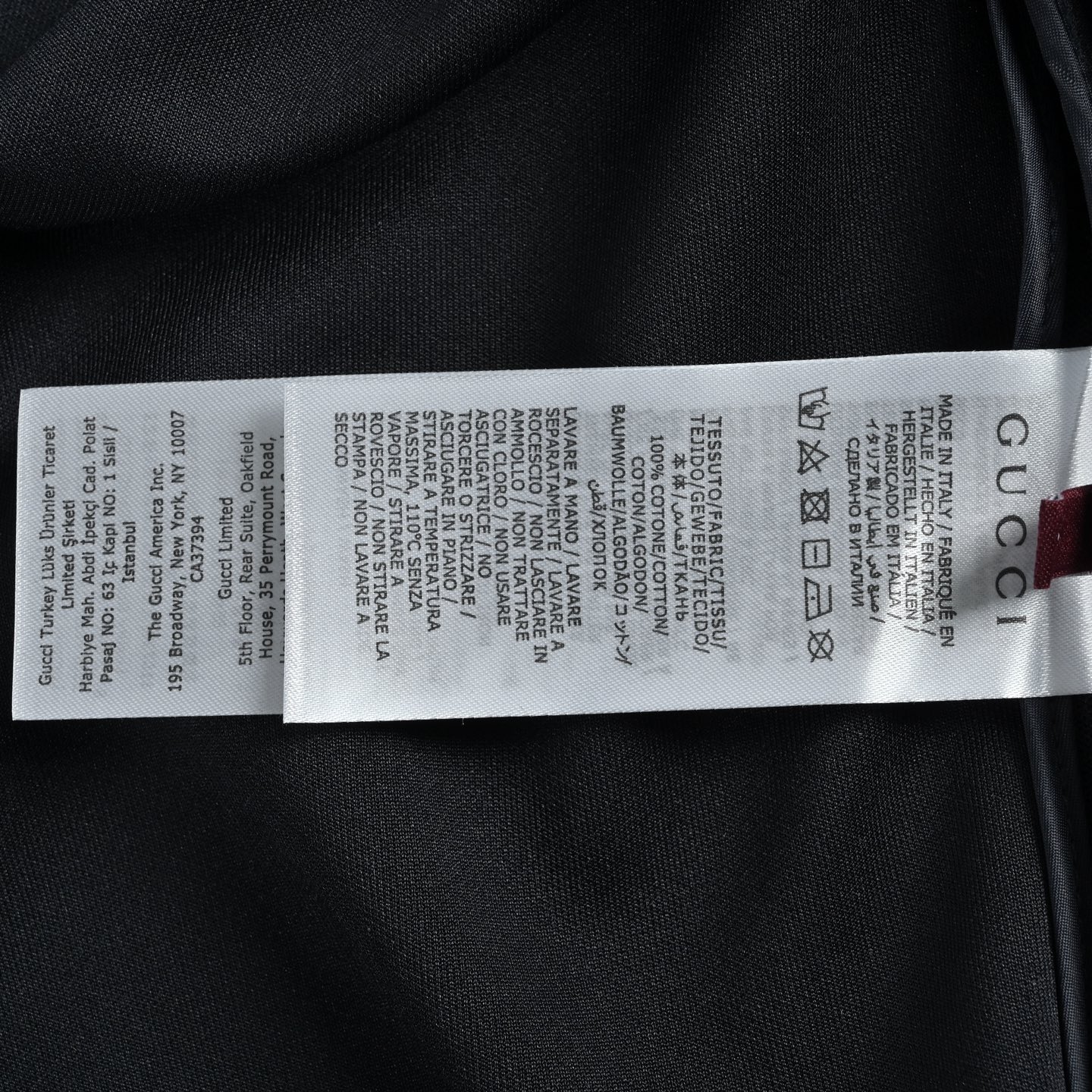 Gucci古驰 烫钻拉链高领外套-Chinese UA Cheap High Quatity Brand Clothes Bags handbags Sneakers wholesale wholesaler seller from China Factory suppliers Fashion Clothing Shoes best Quality Beautiful Price Gucci古驰 烫钻拉链高领外套