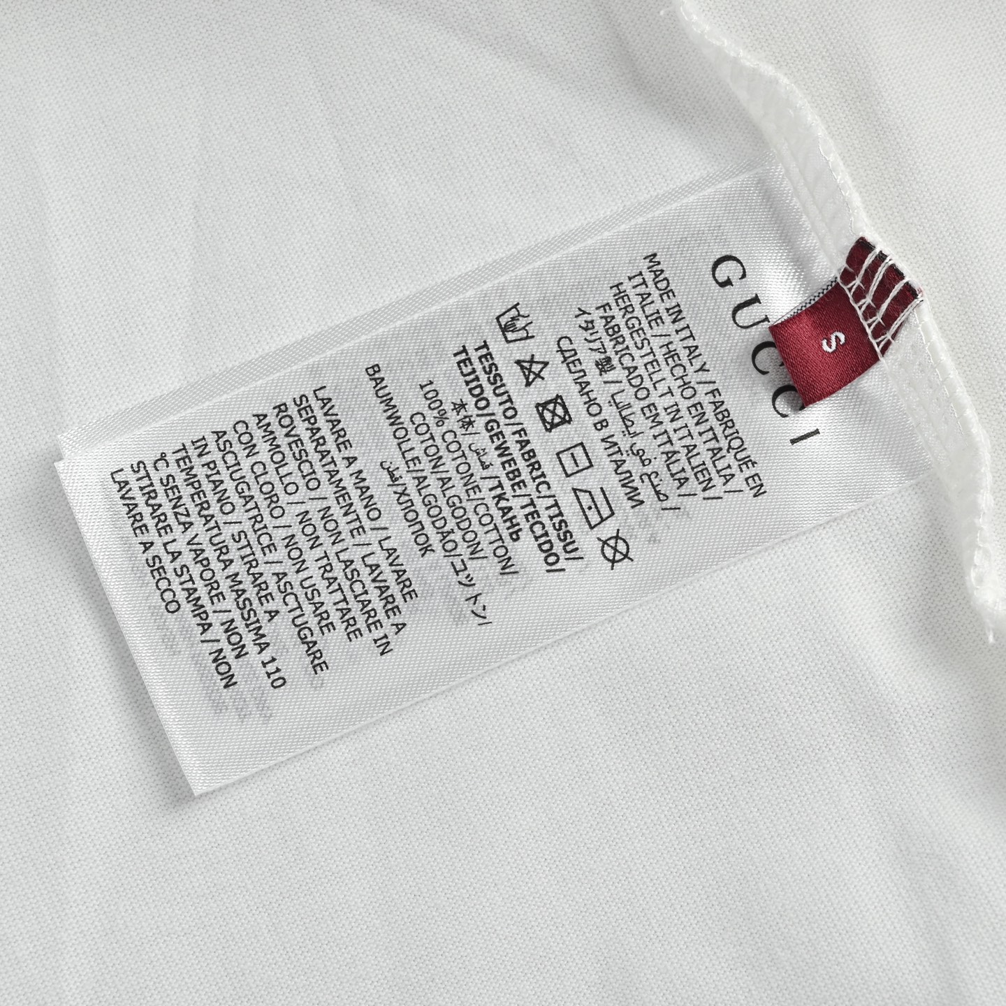 GUCCI古驰GUC 胸前大印花短袖T恤-Chinese UA Cheap High Quatity Brand Clothes Bags handbags Sneakers wholesale wholesaler seller from China Factory suppliers Fashion Clothing Shoes best Quality Beautiful Price GUCCI古驰GUC 胸前大印花短袖T恤