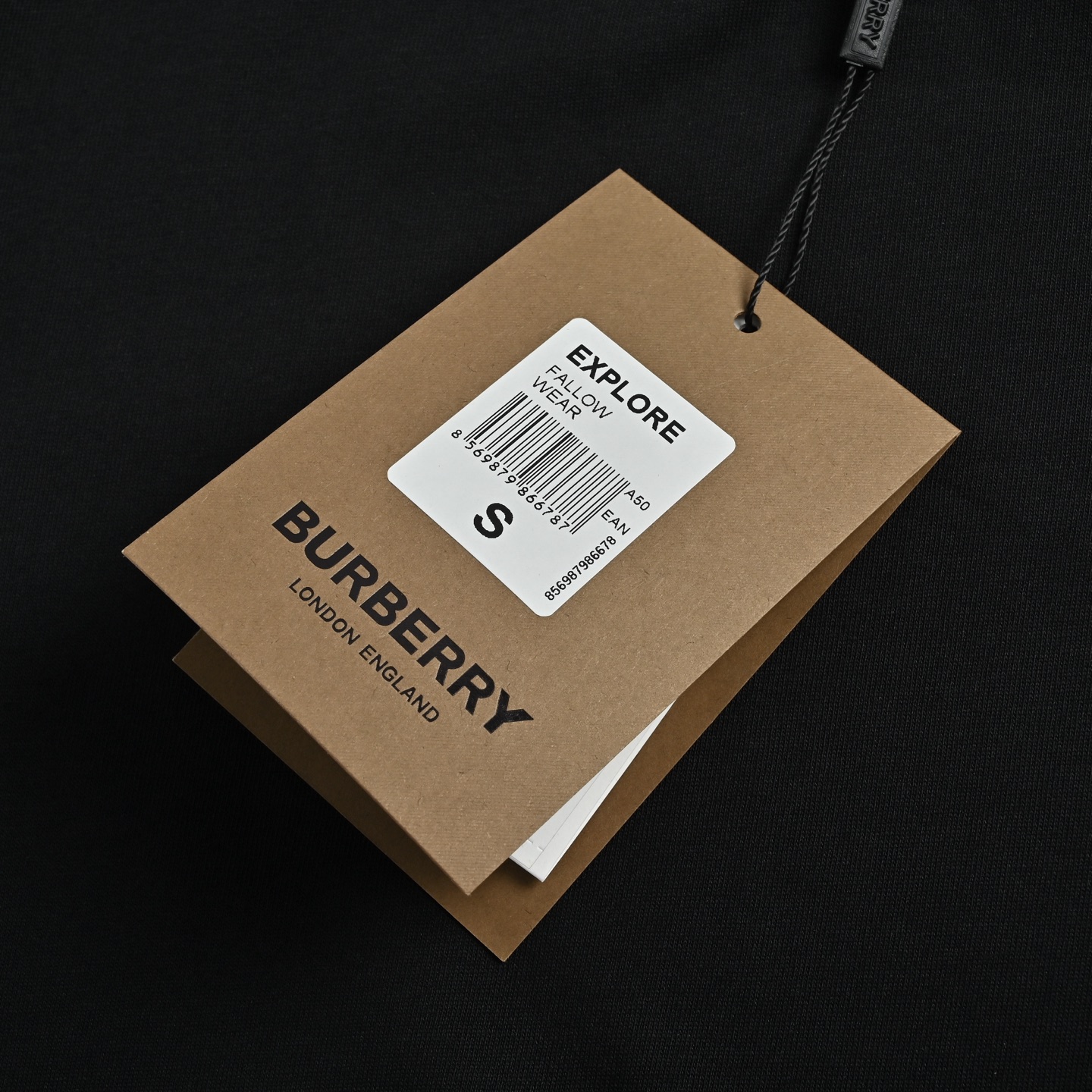 Burberry巴宝莉 经典TB硅胶字母短袖