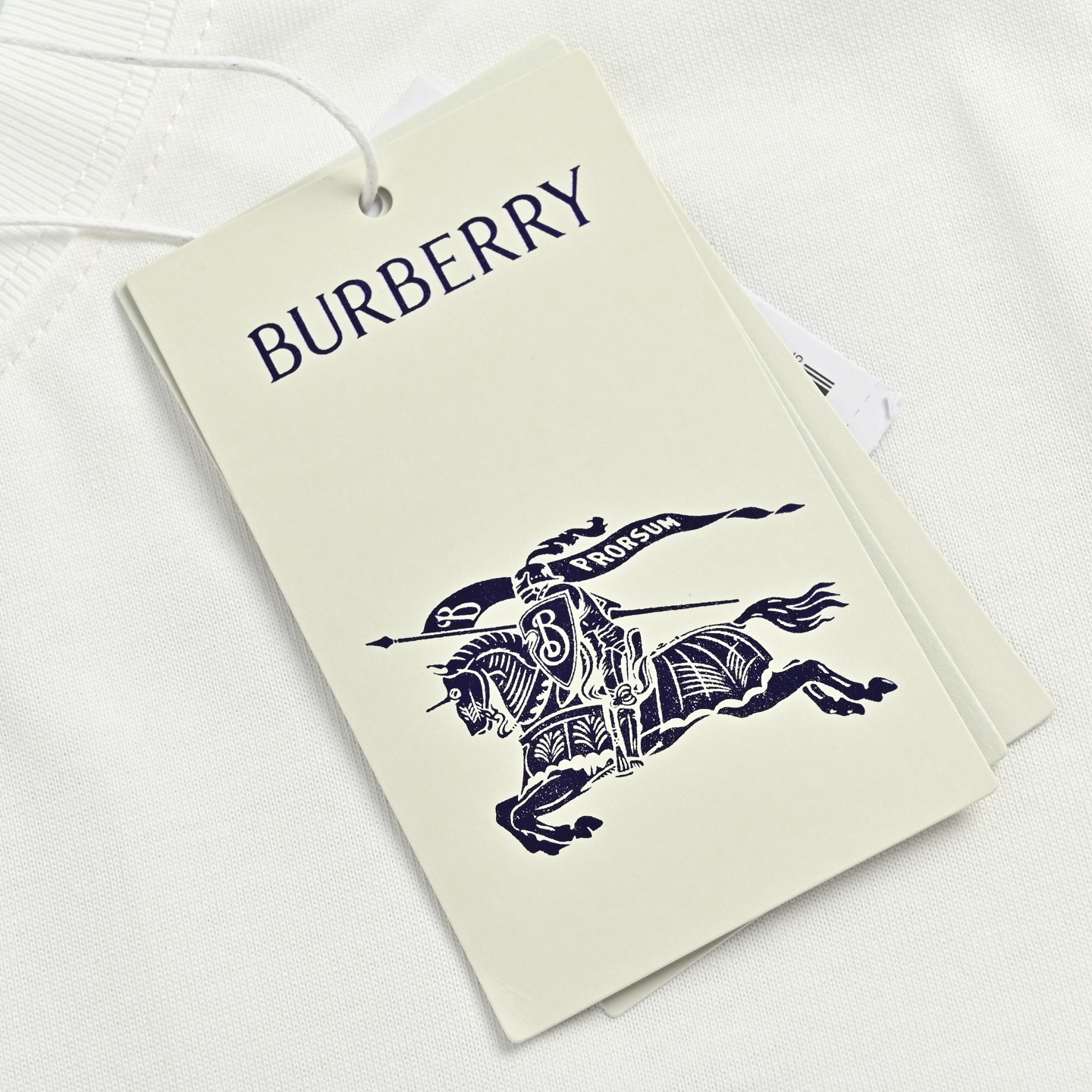 Burberry/巴宝莉 渐变格纹刺绣字母短袖-莆田鞋,莆田鞋货源,高仿鞋,高仿鞋货源,安福档口,莆田高仿鞋,莆田鞋批发,高仿鞋批发,莆田高仿运动鞋,高仿运动鞋,莆田运动鞋 Burberry/巴宝莉 渐变格纹刺绣字母短袖