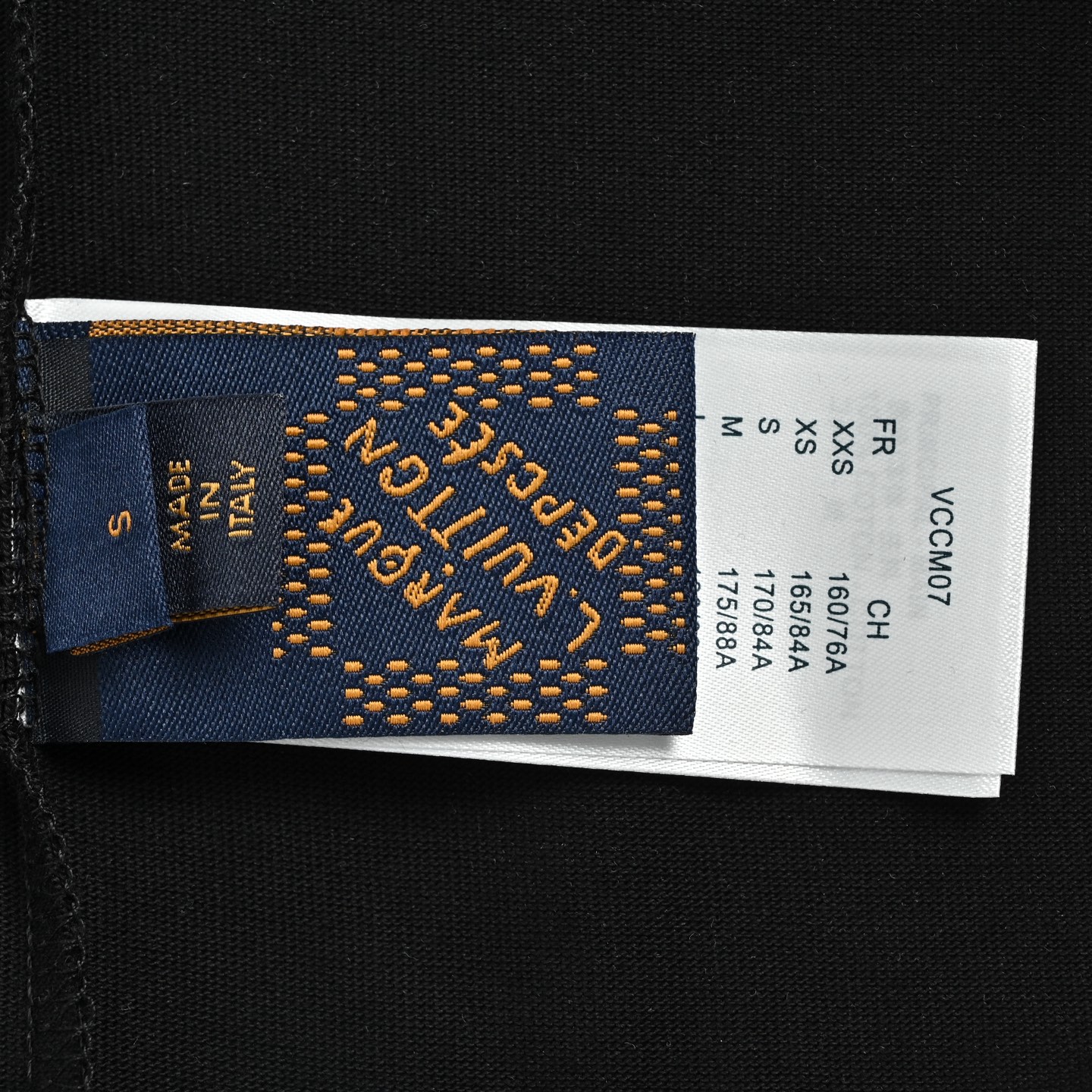 Louis Vuitton路易威登植绒logo印花短袖 LV新品-Chinese UA Cheap High Quatity Brand Clothes Bags handbags Sneakers wholesale wholesaler seller from China Factory suppliers Fashion Clothing Shoes best Quality Beautiful Price Louis Vuitton路易威登植绒logo印花短袖 LV新品