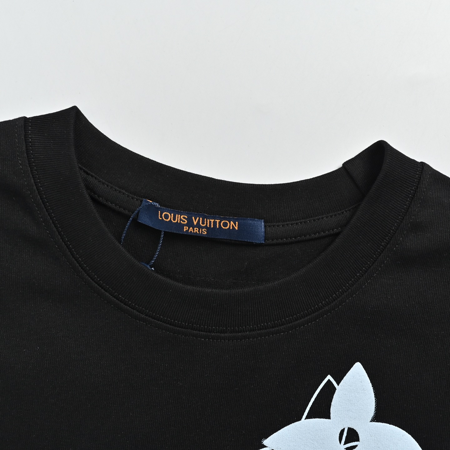 Louis Vuitton路易威登重影多标印花短袖-Chinese UA Cheap High Quatity Brand Clothes Bags handbags Sneakers wholesale wholesaler seller from China Factory suppliers Fashion Clothing Shoes best Quality Beautiful Price Louis Vuitton路易威登重影多标印花短袖