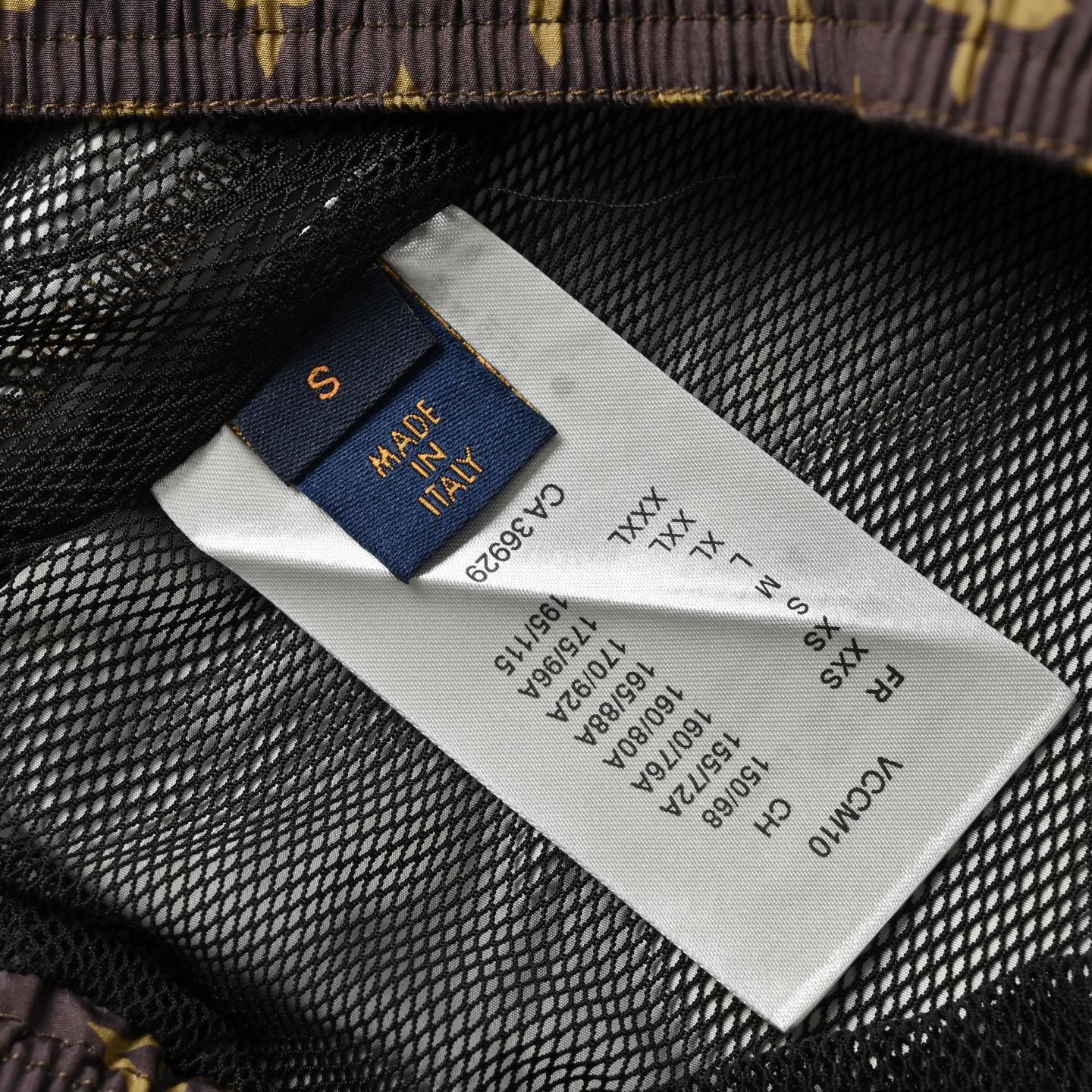Louis Vuitton 路易威登 满印老花logo短裤-Chinese UA Cheap High Quatity Brand Clothes Bags handbags Sneakers wholesale wholesaler seller from China Factory suppliers Fashion Clothing Shoes best Quality Beautiful Price Louis Vuitton 路易威登 满印老花logo短裤