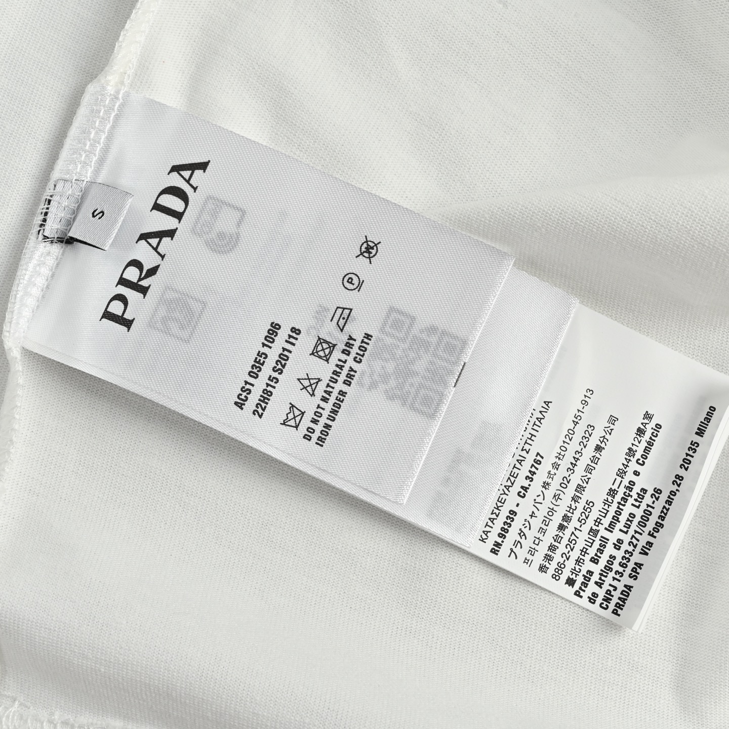 Prada 普拉达 胸前绣花logo短袖T恤-Chinese UA Cheap High Quatity Brand Clothes Bags handbags Sneakers wholesale wholesaler seller from China Factory suppliers Fashion Clothing Shoes best Quality Beautiful Price Prada 普拉达 胸前绣花logo短袖T恤