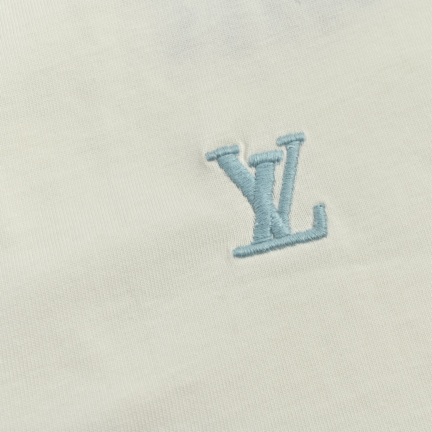 Louis Vuitton路易威登太阳鱼刺绣情侣短袖T恤-莆田鞋,莆田鞋货源,高仿鞋,高仿鞋货源,安福档口,莆田高仿鞋,莆田鞋批发,高仿鞋批发,莆田高仿运动鞋,高仿运动鞋,莆田运动鞋 Louis Vuitton路易威登太阳鱼刺绣情侣短袖T恤