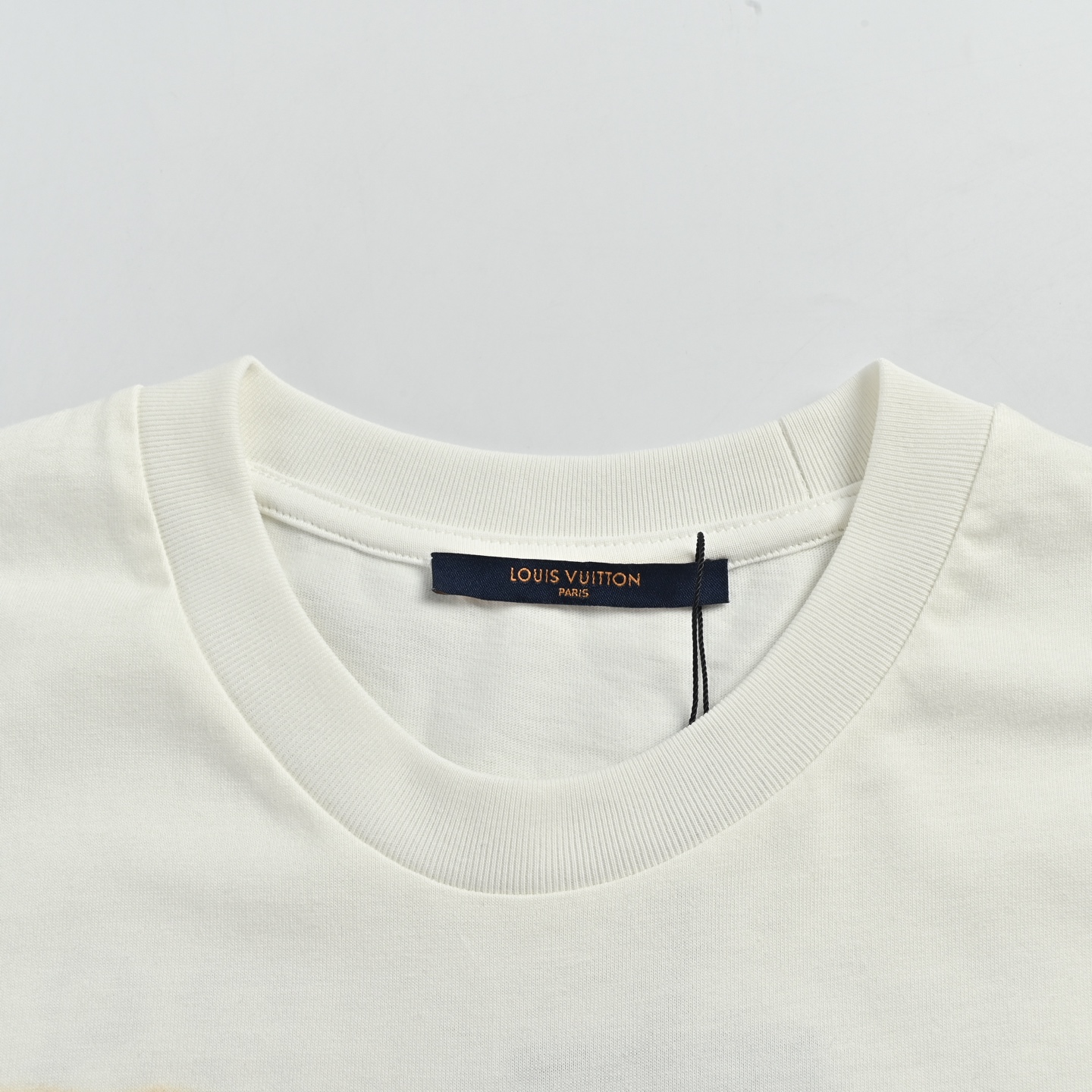 Balenciaga巴黎世家25ss屋顶风光短袖