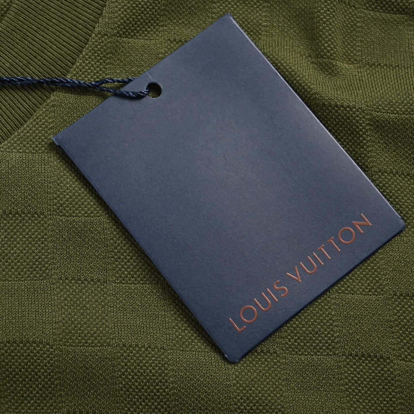 Louis Vuitton路易威登25ss珠地刺绣短袖-Top High Quatity Cheap Sneakers Fashion Clothing Clothes Bags handbags Shoes of all Brand wholesale With The best Quality And Beautiful Price from China Factory Chinese suppliers wholesaler seller Louis Vuitton路易威登25ss珠地刺绣短袖