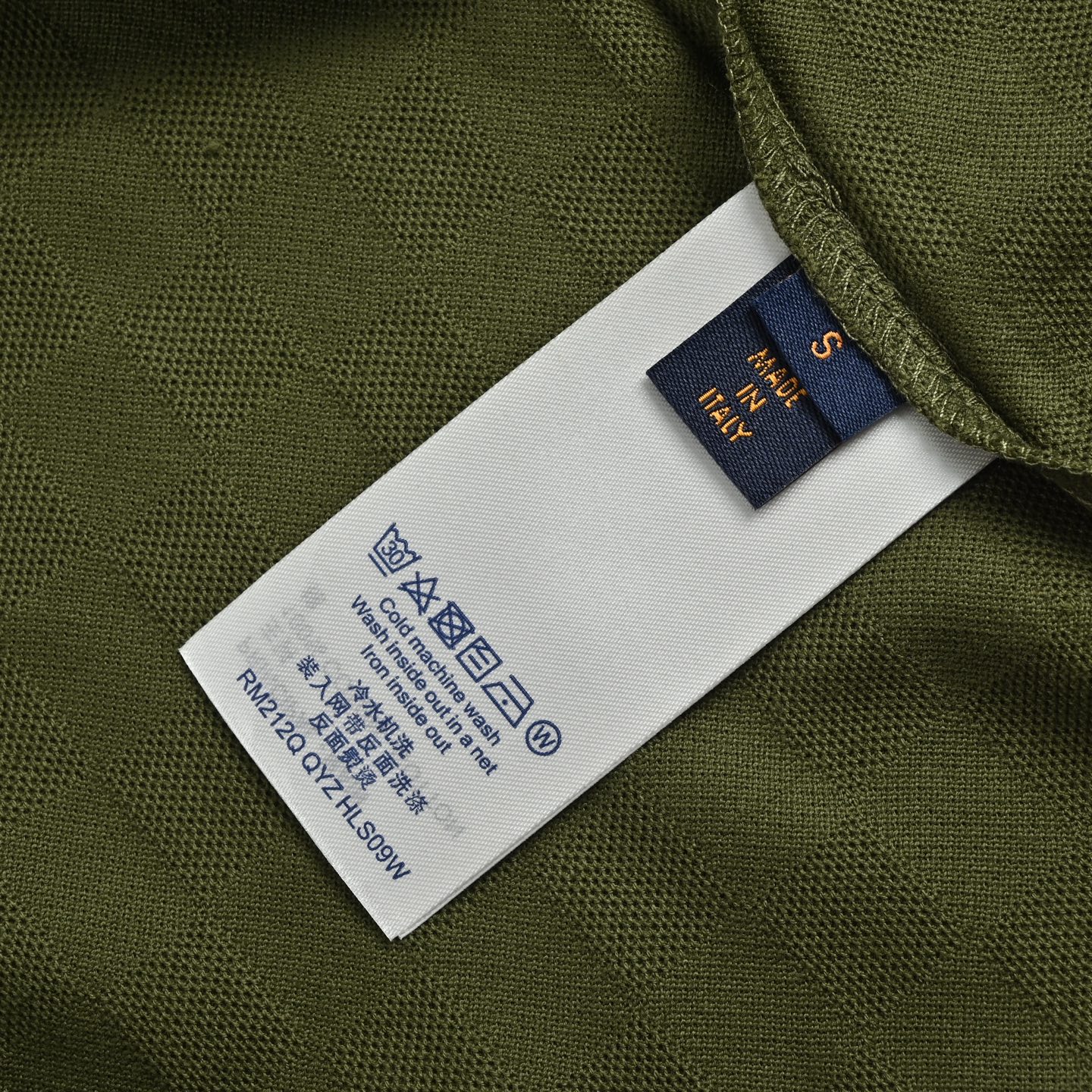 Louis Vuitton路易威登25ss珠地刺绣短袖-Top High Quatity Cheap Sneakers Fashion Clothing Clothes Bags handbags Shoes of all Brand wholesale With The best Quality And Beautiful Price from China Factory Chinese suppliers wholesaler seller Louis Vuitton路易威登25ss珠地刺绣短袖