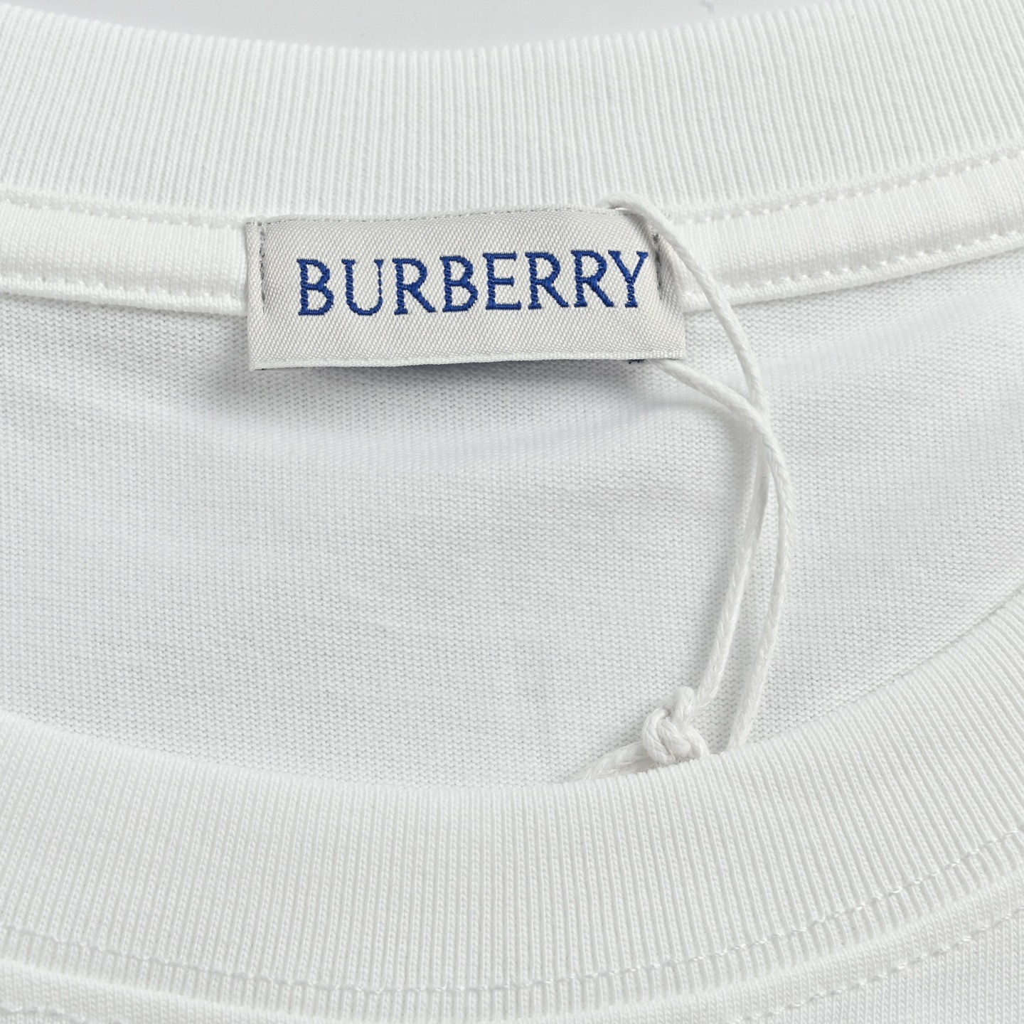Burberry 巴宝莉 骑士战马刺绣字母短袖T恤-Top High Quatity Cheap Sneakers Fashion Clothing Clothes Bags handbags Shoes of all Brand wholesale With The best Quality And Beautiful Price from China Factory Chinese suppliers wholesaler seller Burberry 巴宝莉 骑士战马刺绣字母短袖T恤