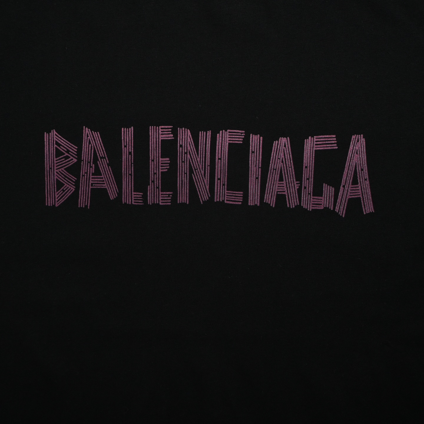 Balenciaga巴黎世家 个性logo字母印花短袖 粉色线条字母印花 Balenciaga巴黎世家 个性logo字母印花短袖 粉色线条字母印花