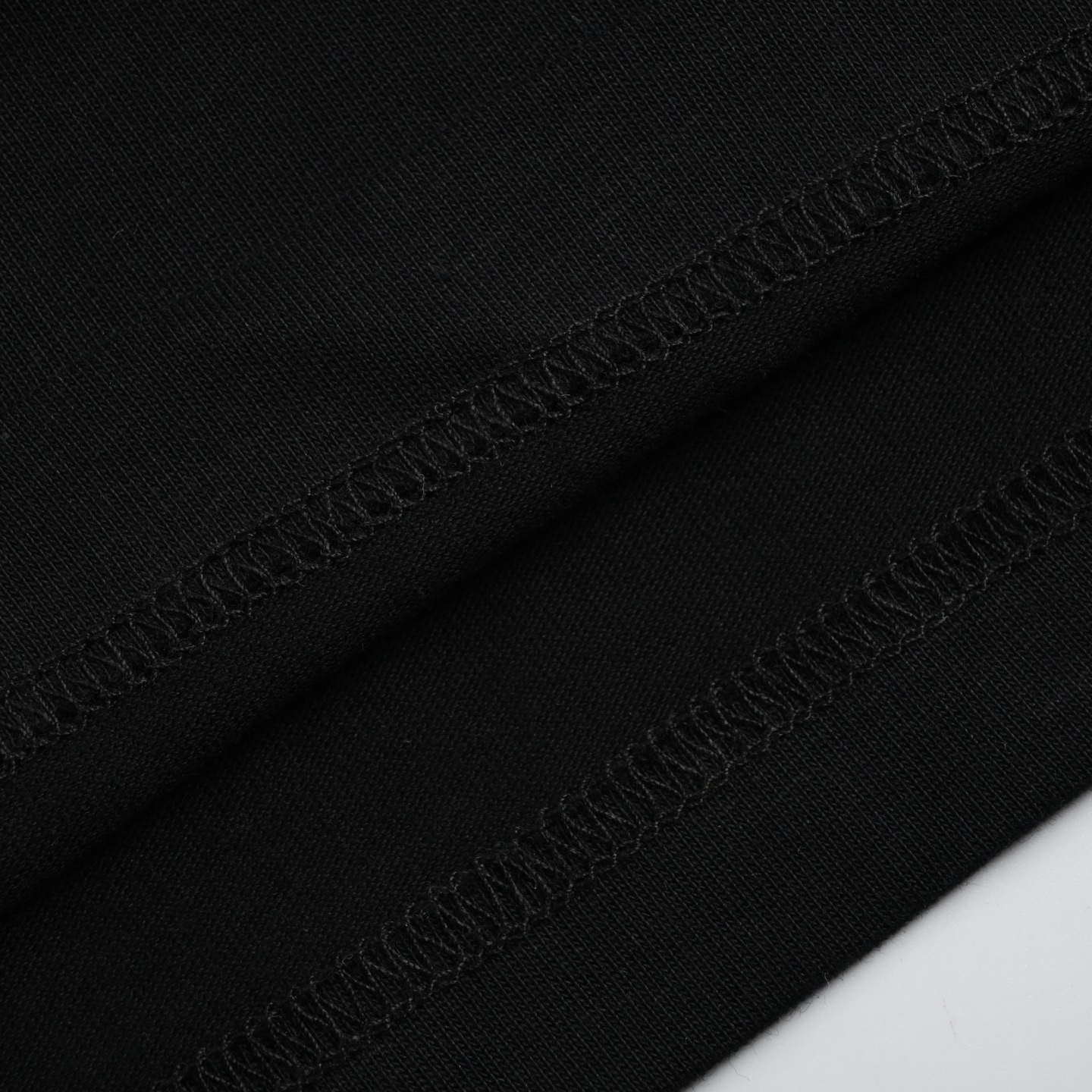 Balenciaga巴黎世家 个性logo字母印花短袖 粉色线条字母印花 Balenciaga巴黎世家 个性logo字母印花短袖 粉色线条字母印花