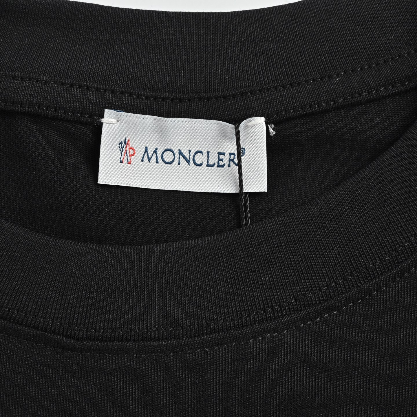 MONCLER蒙口经典硅胶图案徽标印花短袖-Chinese UA Cheap High Quatity Brand Clothes Bags handbags Sneakers wholesale wholesaler seller from China Factory suppliers Fashion Clothing Shoes best Quality Beautiful Price MONCLER蒙口经典硅胶图案徽标印花短袖