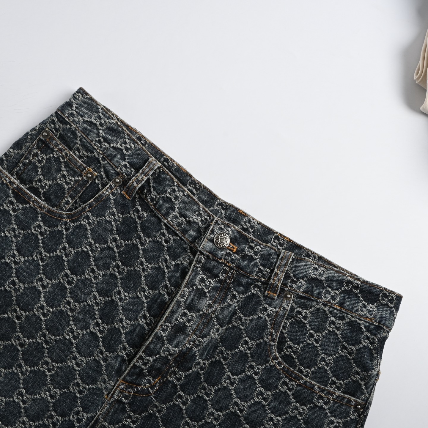 Louis Vuitton路易威登满印老花牛仔短裤-Top High Quatity Cheap Sneakers Fashion Clothing Clothes Bags handbags Shoes of all Brand wholesale With The best Quality And Beautiful Price from China Factory Chinese suppliers wholesaler seller Louis Vuitton路易威登满印老花牛仔短裤