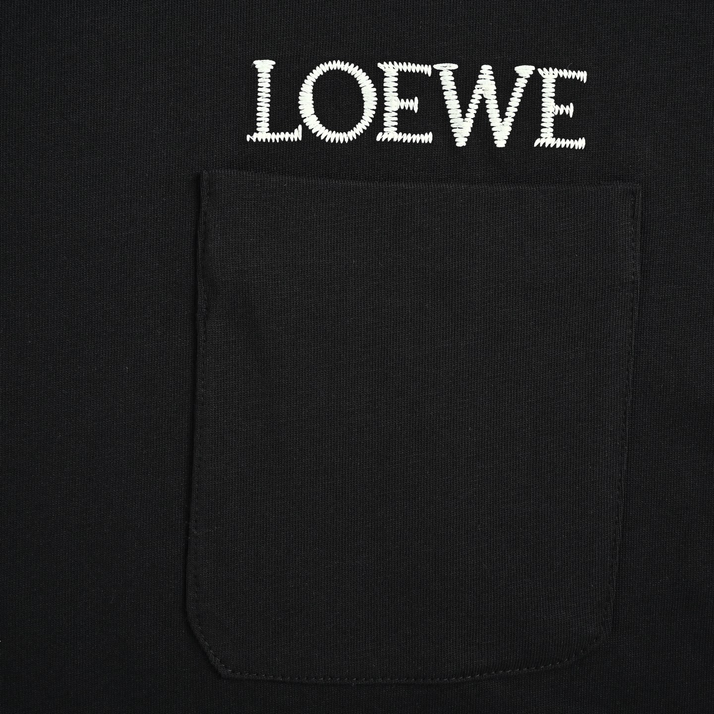 Loewe 罗意威 口袋字母logo刺绣短袖 Loewe 罗意威 口袋字母logo刺绣短袖
