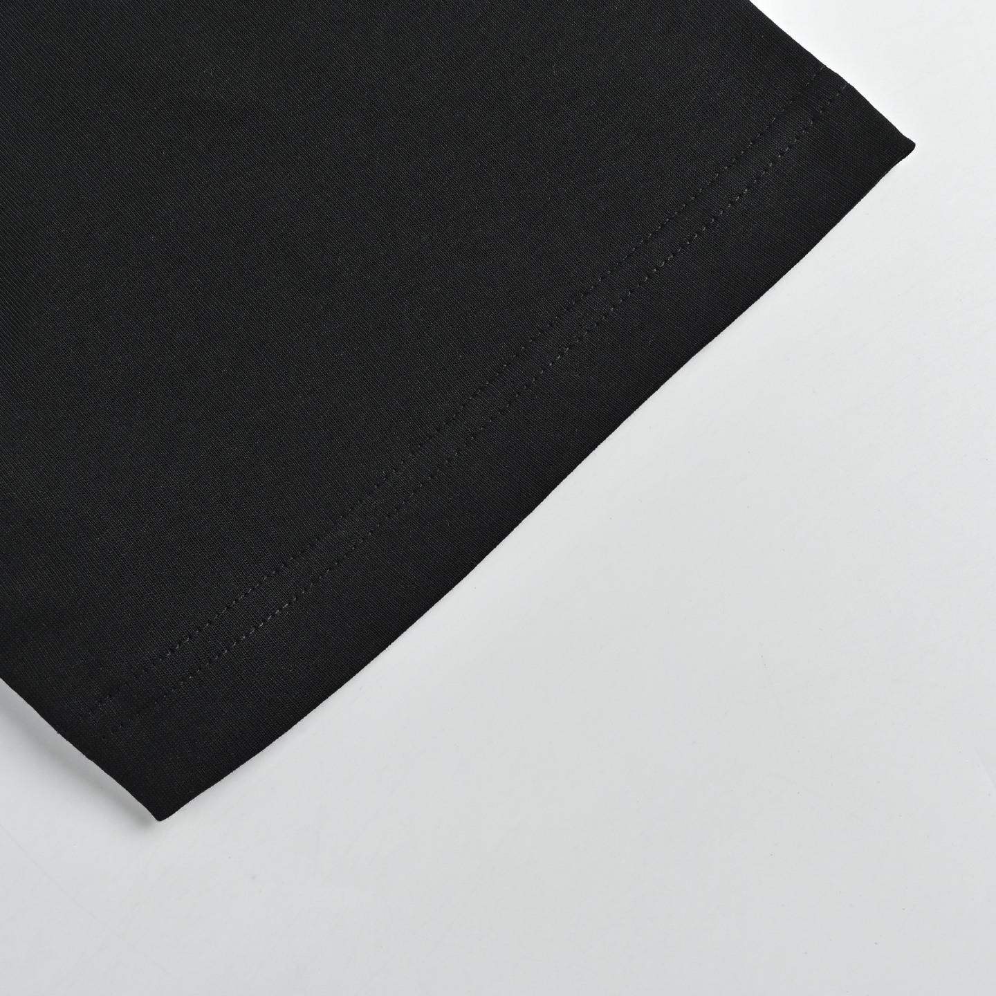Balenciaga巴黎世家 铁塔印花做旧短袖-Chinese UA Cheap High Quatity Brand Clothes Bags handbags Sneakers wholesale wholesaler seller from China Factory suppliers Fashion Clothing Shoes best Quality Beautiful Price Balenciaga巴黎世家 铁塔印花做旧短袖