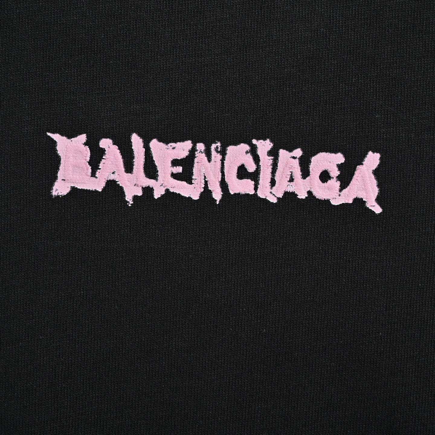 Balenciaga巴黎世家粉色溶解字母印绣短袖